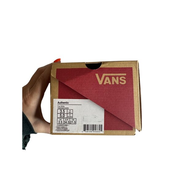 Vans True White Low Top Sneakers Unisex Canvas Shoes Size 5 - Picture 2 of 7